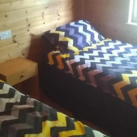 Lac Lucie Chalet And Private Lake Lodge *